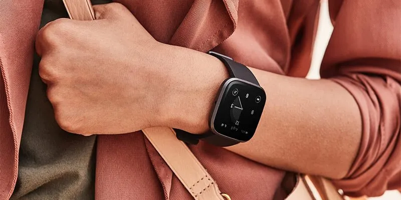 Smart watch รุ่นไหนดี_Fitbit Versa 2