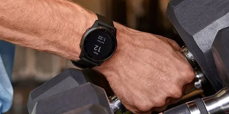 Smart watch รุ่นไหนดี_Garmin Vivoactive 4 GPS