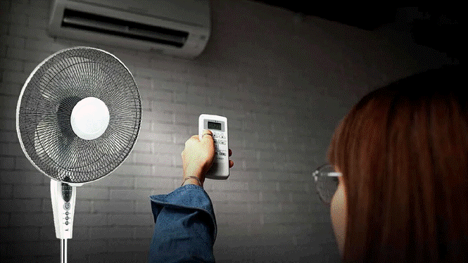 เปิดพัดลมพร้อมกับเปิดแอร์